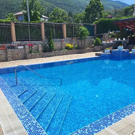House Kubrat Guest house